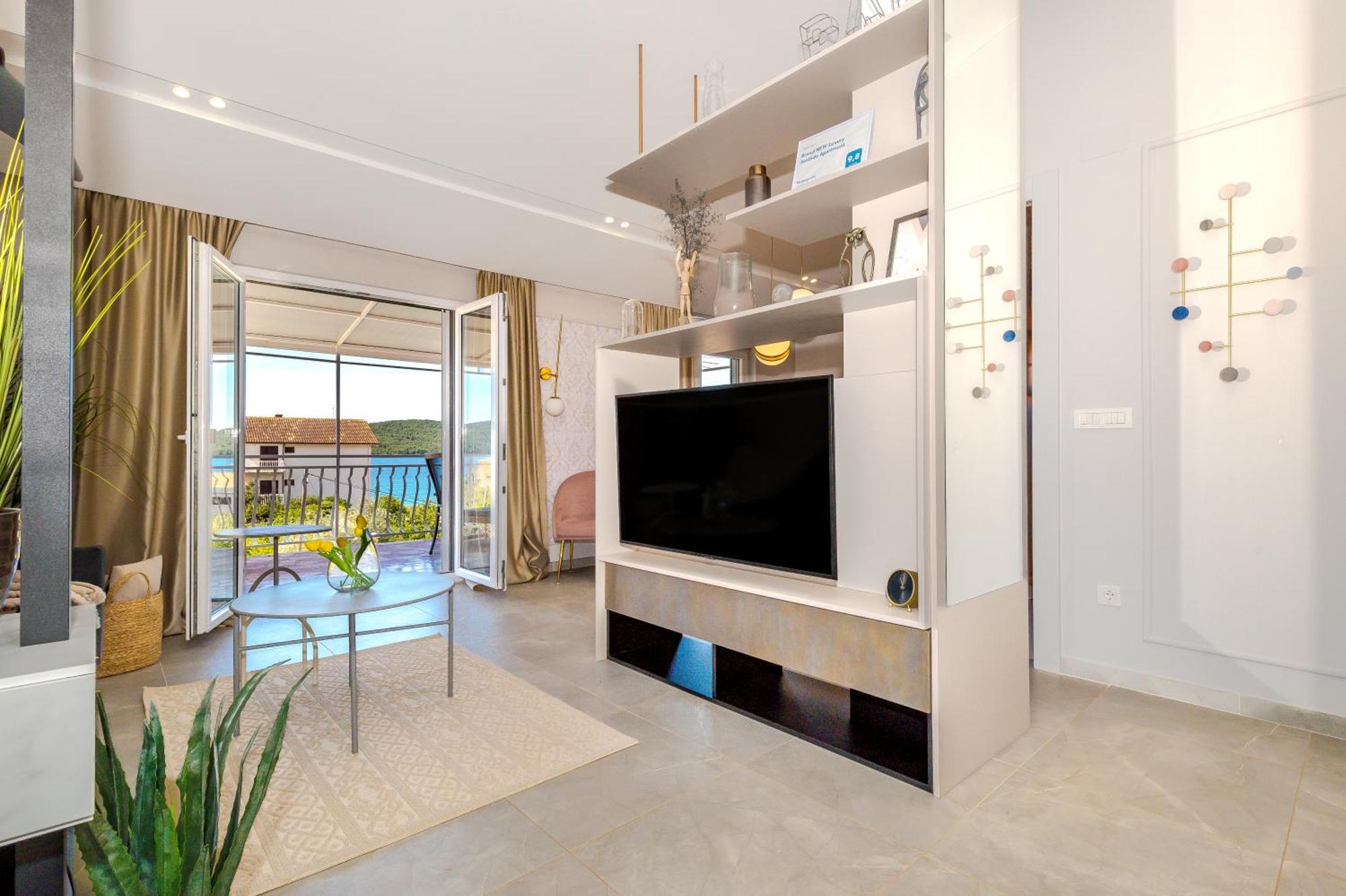 שיבניק Danica Luxury Seaside Apartment מראה חיצוני תמונה