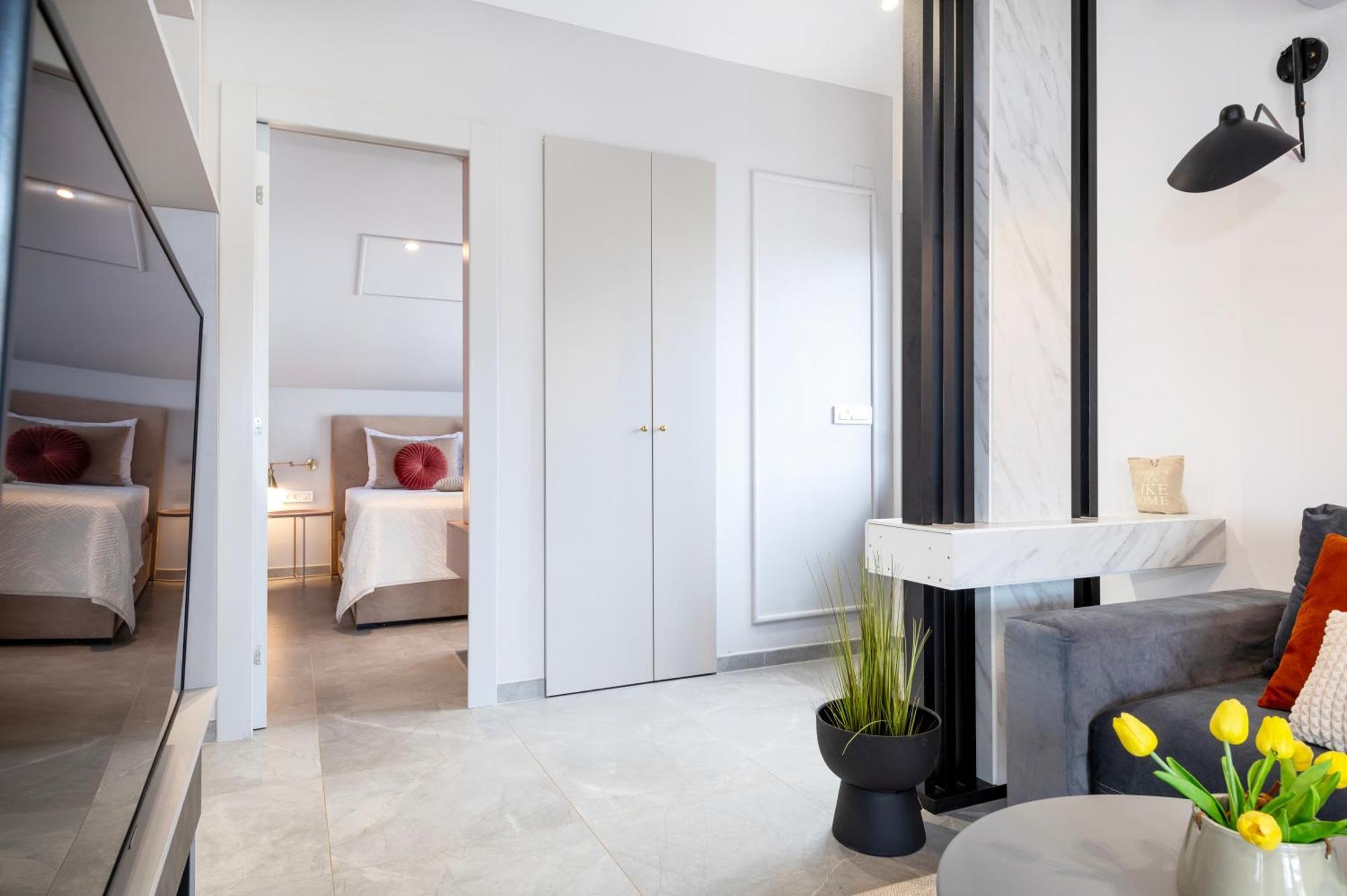 שיבניק Danica Luxury Seaside Apartment מראה חיצוני תמונה